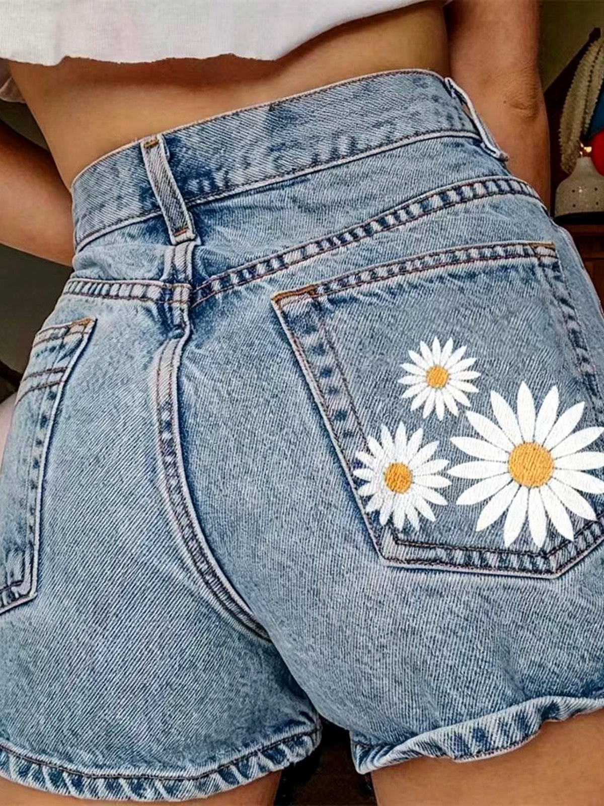 Women's Denim Printed Relaxed-Fit Mid-Rise Pocket Vintage-Inspired Shorts in Light Blue - product view