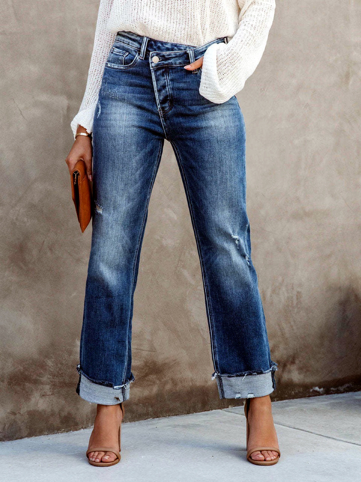 Women's Washed Straight Leg Jeans Mid Rise Loose Denim Pants in Blue - product view