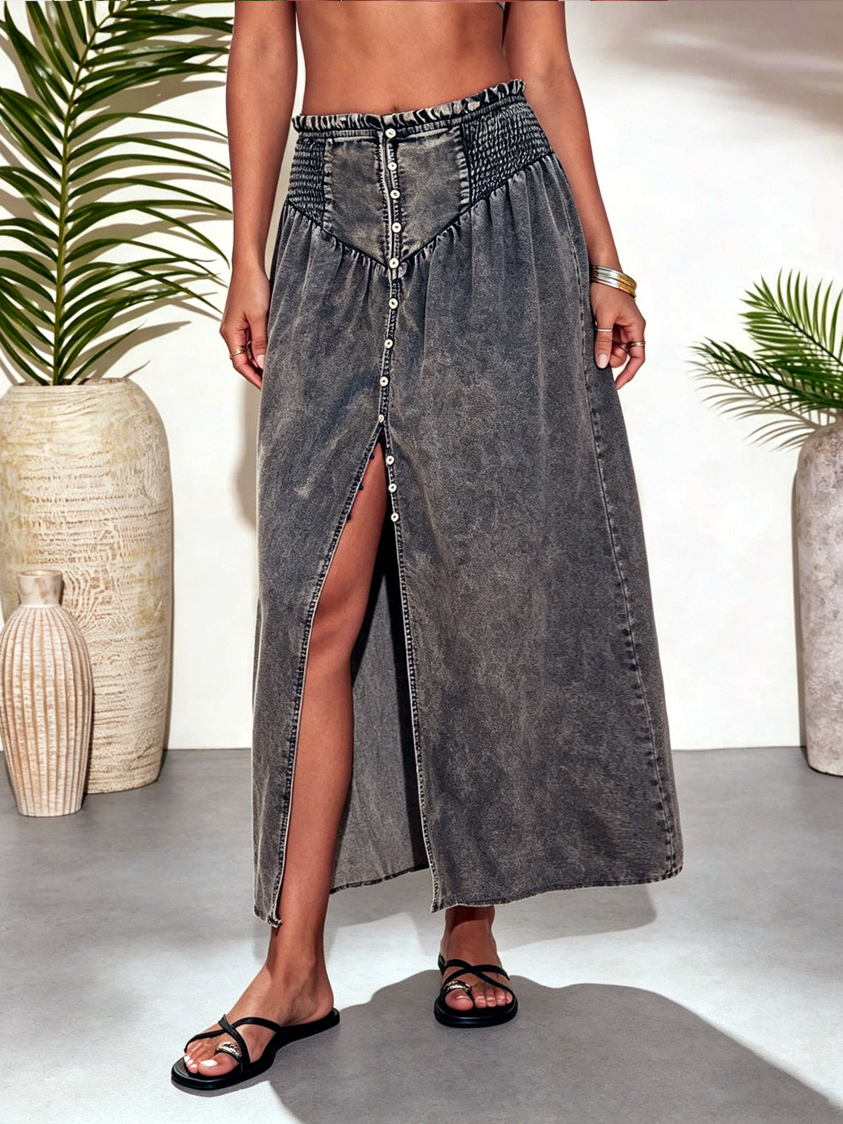 Women's Washed Straight Leg Jeans Mid Rise Loose Denim Pants - product detail view 1