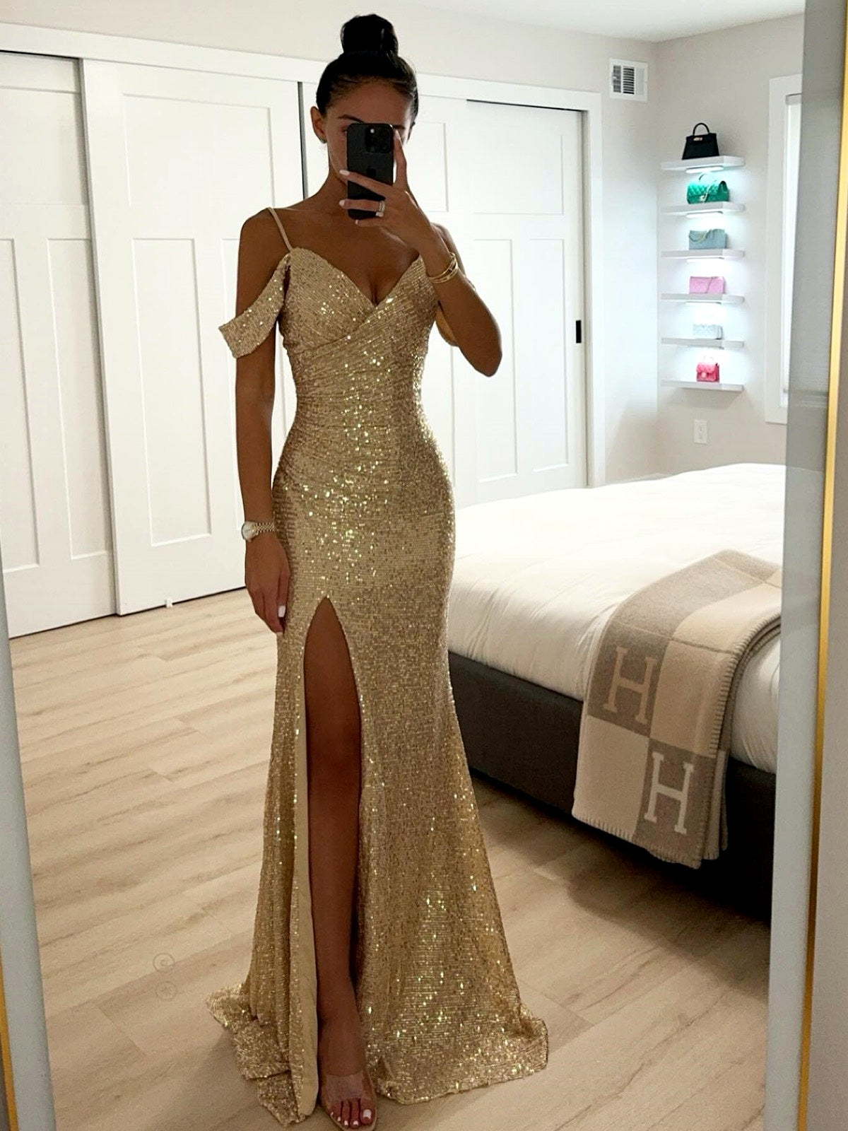 Knit Solid-Color Patchwork Pullover Relaxed-Fit Sleeveless Slit Dress in Champagne - product view