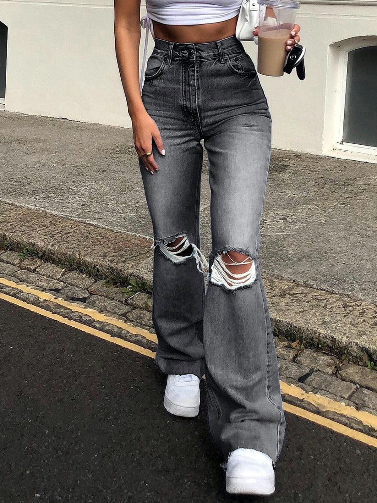Women's Ripped Wide Leg Flare Jeans, Washed Distressed Denim Pants with Relaxed Streetwear Fit
