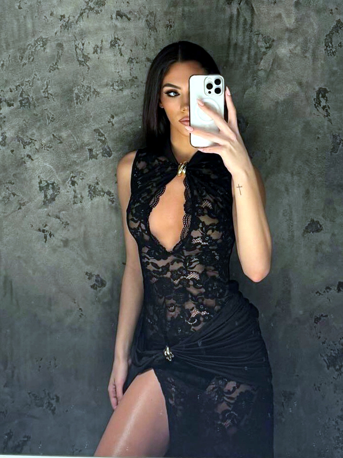 Solid-Color Crew-Neck Lace-Trim Openwork Zip-Front Slim-Fit Slit Dress - product detail view 3