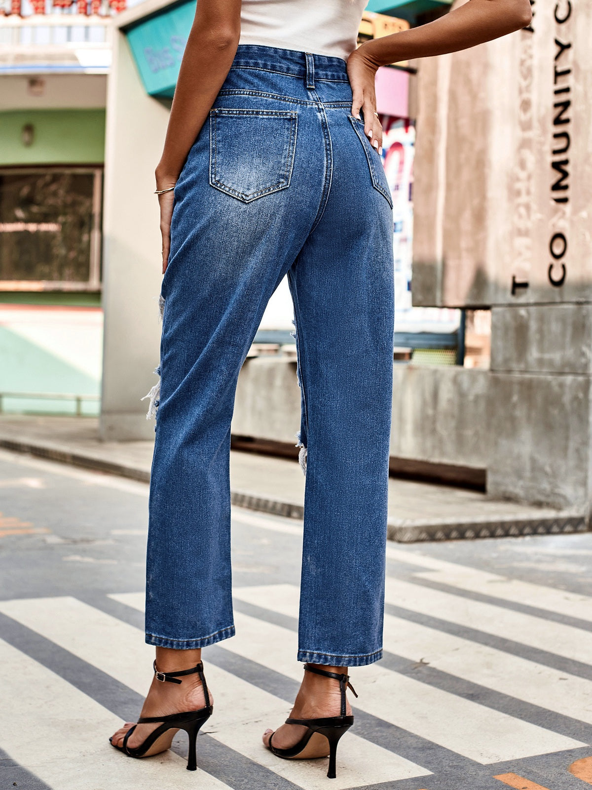 Women's Destroyed Straight Leg Jeans, Washed Ripped Denim Pants with Casual Ankle Length Fit