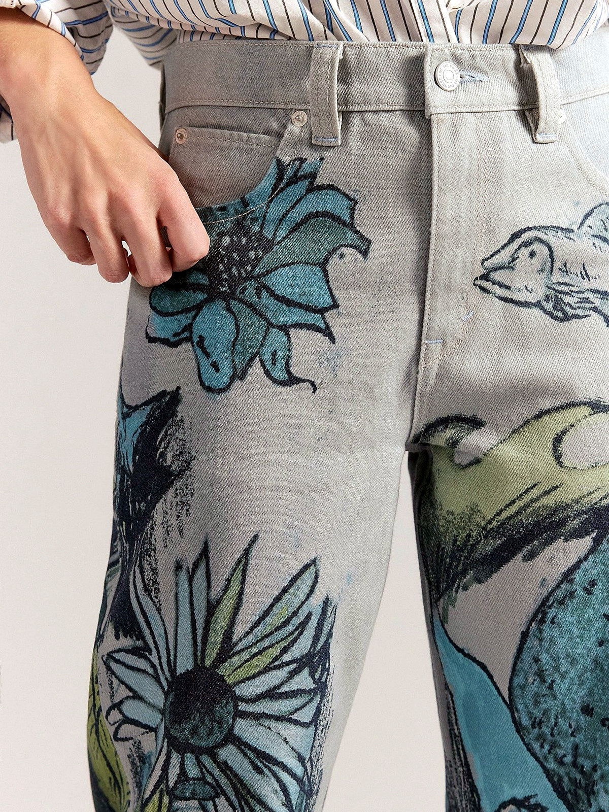 Women's Denim Mid-Rise Straight-Leg Jeans - product detail view 4