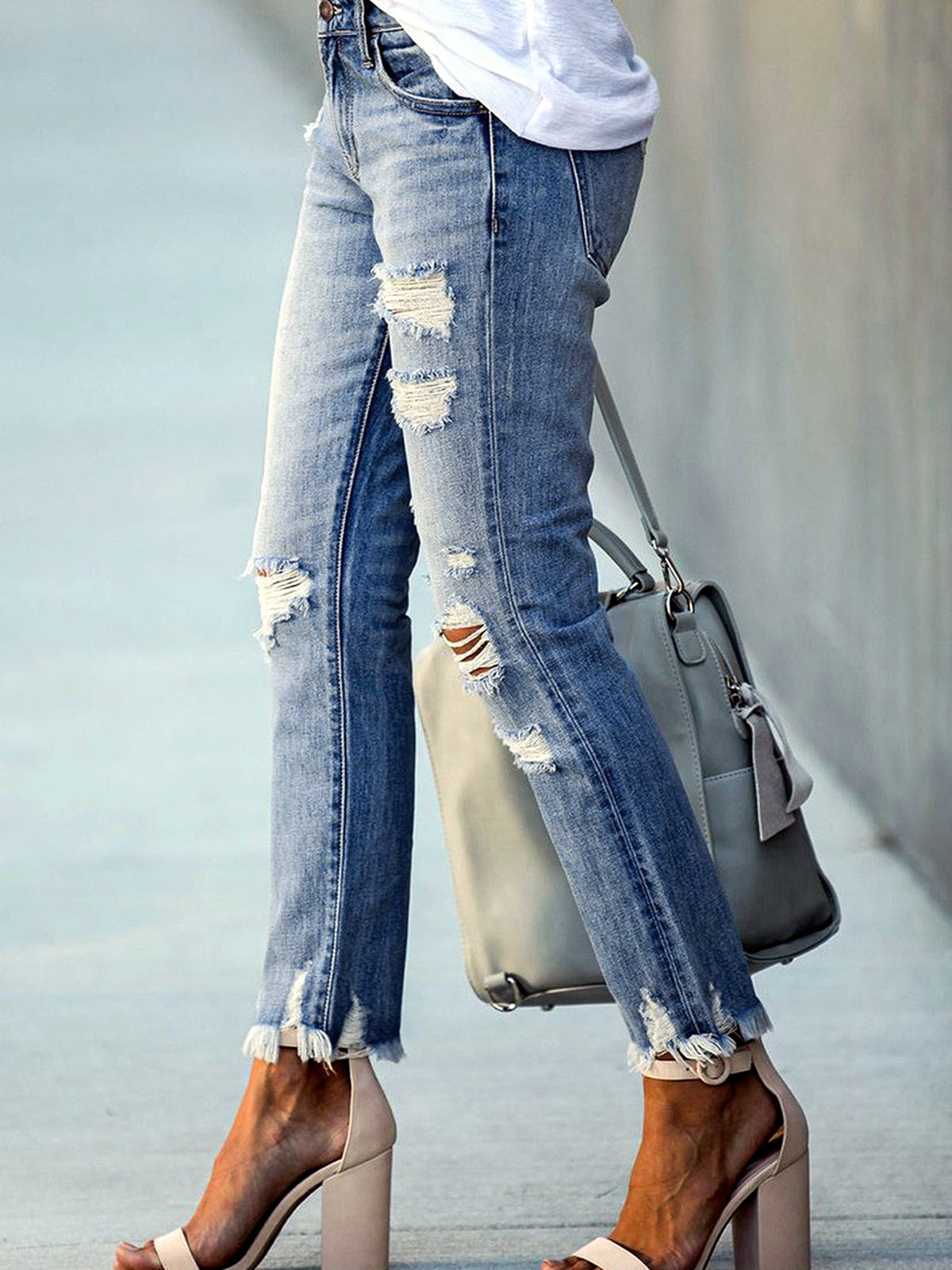 Women's Ripped Cropped Straight Jeans, Washed Distressed Denim Pants with Raw Hem Casual Fit
