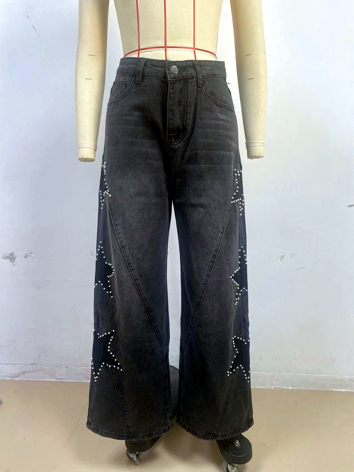 Women's Washed Straight Leg Jeans Mid Rise Loose Denim Pants - product detail view 7