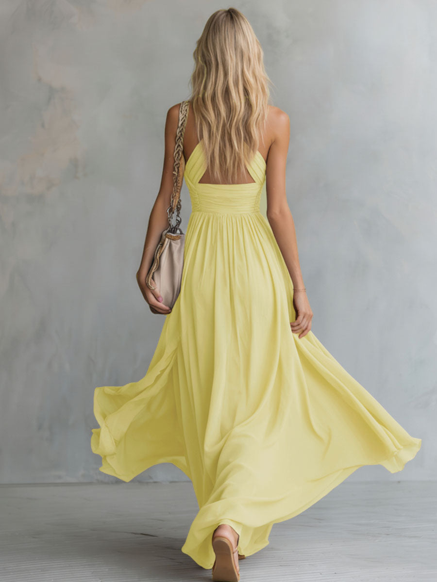 Robe longue en mousseline élégante et stylée avec col montant et décolleté en V sans manches