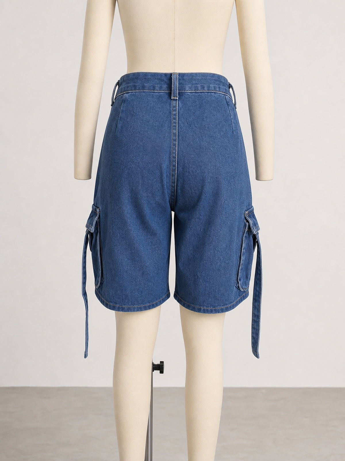 Women’s Washed Cargo Denim Bermuda Shorts Mid Waist Utility Pocket Streetwear Jean Shorts