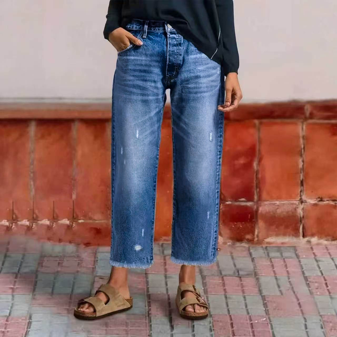 Vintage Washed Distressed Crop Jeans for Women - Loose Fit Raw Edge Trousers