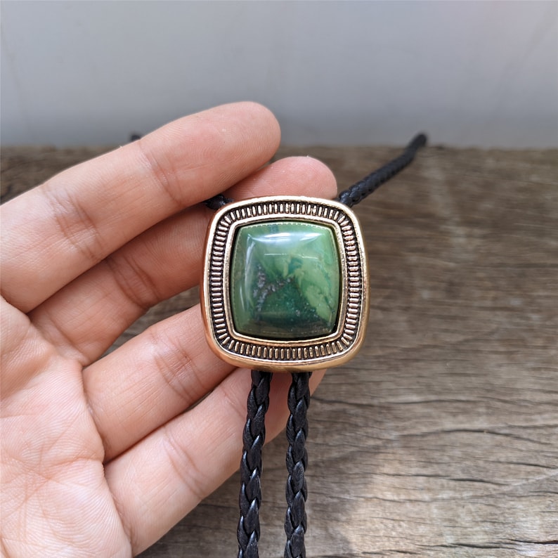 Cravate bolo en jade naturel - Collier de mariage en cuir véritable pour hommes, témoins, marié - Cravate de cowboy occidental