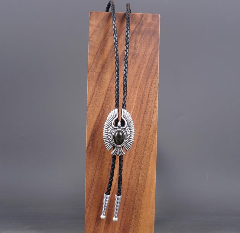 Bolo Tie Aigle en Obsidienne Dorée Naturelle | Collier Cowboy Western Plaqué Argent Vintage | Style Amérindien