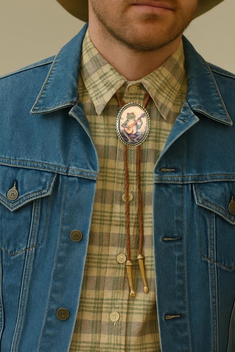 Banjo Frog Bolo Tie: Western Leather Necktie, Country Music Gift