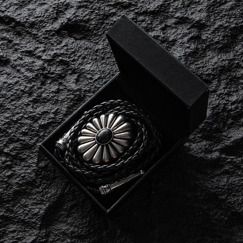 Floral Bolo Tie Necklace: Silver-Style Flower, Leather Cord, Man-Cut Gemstone