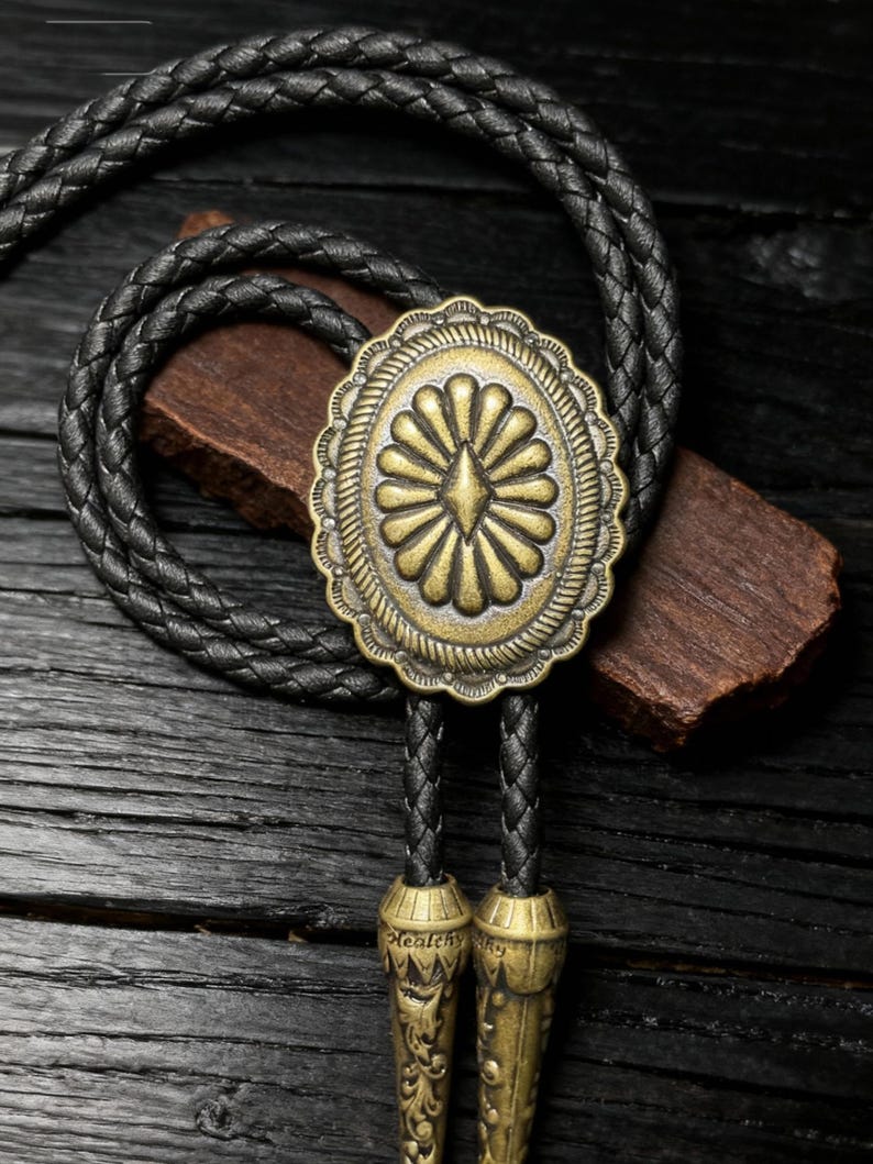 Concho cowboy bolo tie for mens, Antique Floral Engraved brown bolo tie for mens wedding, Cowboy Wedding Groomsmen Gift for him