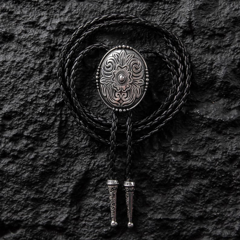Vintage Silver Bolo Tie, Western Wedding Jewelry, Wedding Bolo Ties, Groomsmen's Jewelry, Cowboy Bolo Tie