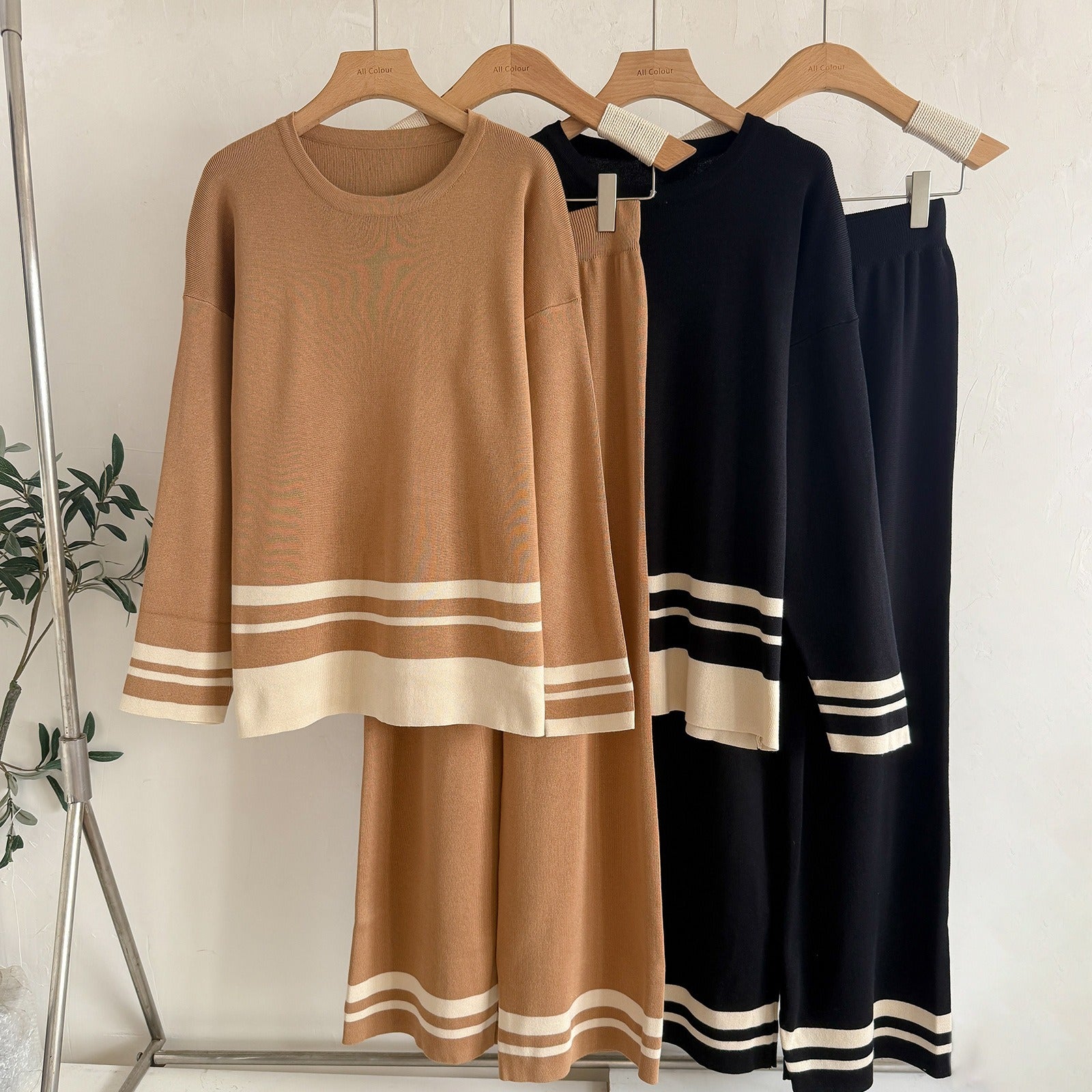 Cozy Stripe Hem 2-Piece Knit Set - Crewneck Long Sleeve Sweater & High-Waist Wide Leg Pants Lounge Set
