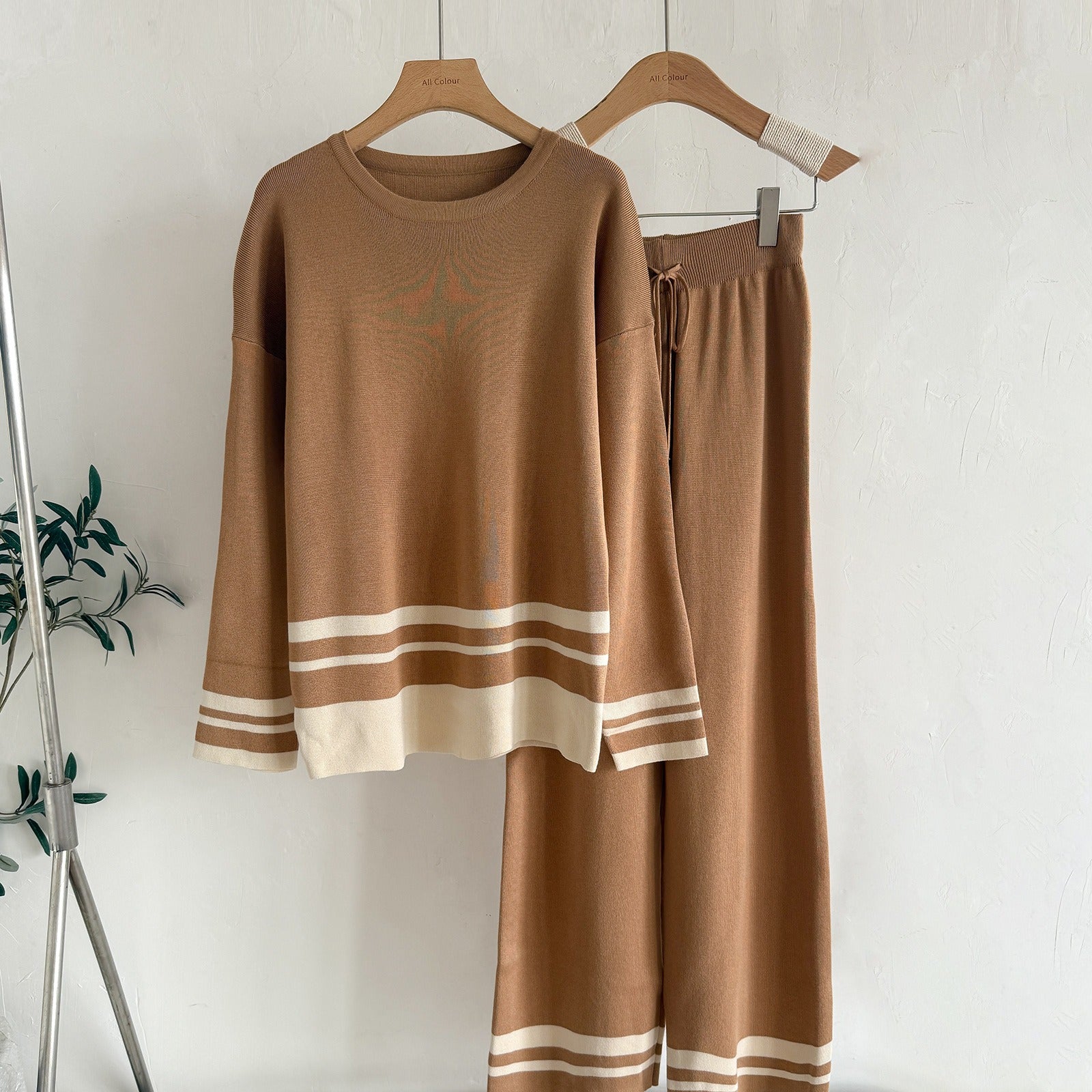 Cozy Stripe Hem 2-Piece Knit Set - Crewneck Long Sleeve Sweater & High-Waist Wide Leg Pants Lounge Set
