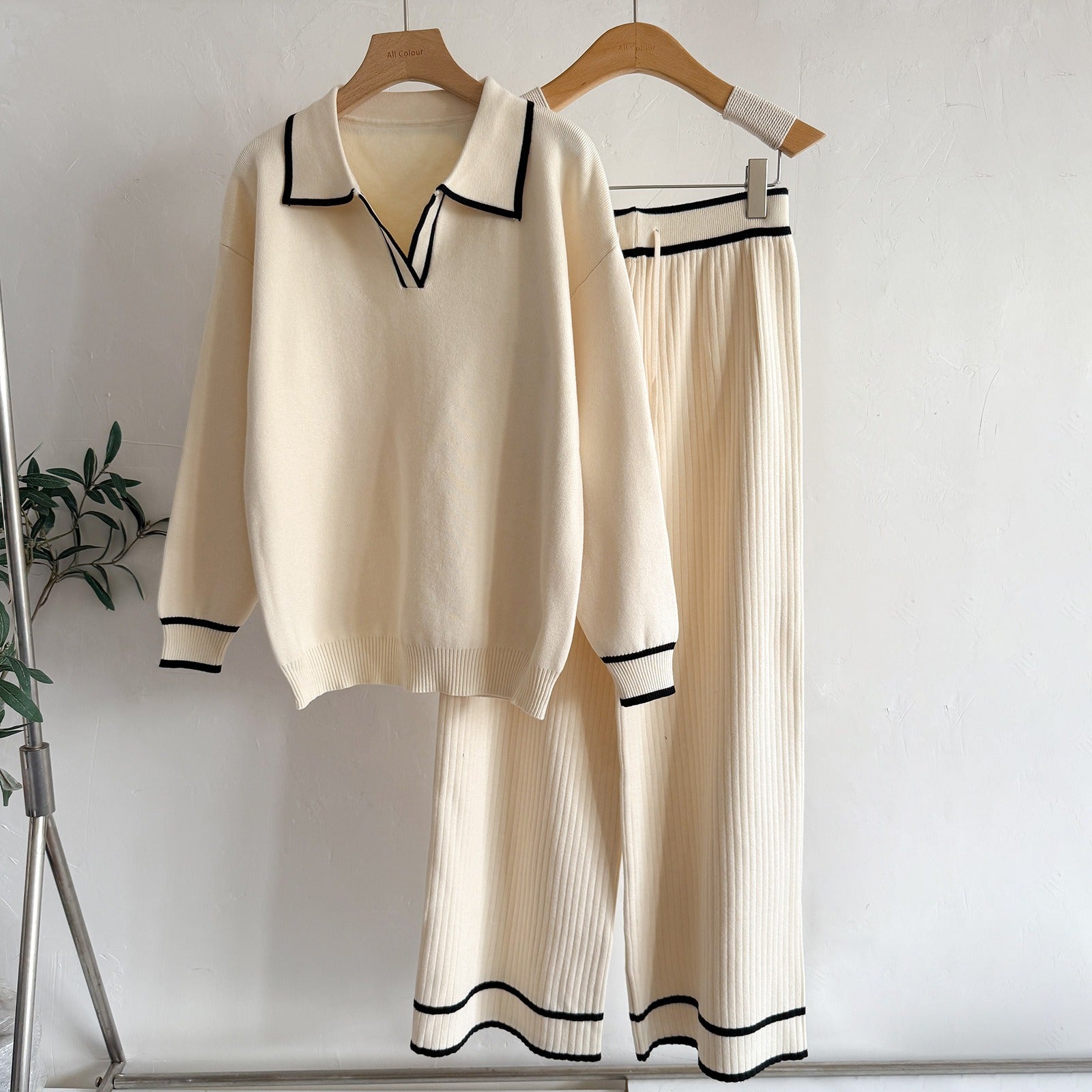 Old Money Contrast Polo Knit 2-Piece Set | Casual High Waist Slimming Wide Leg Pants Suit