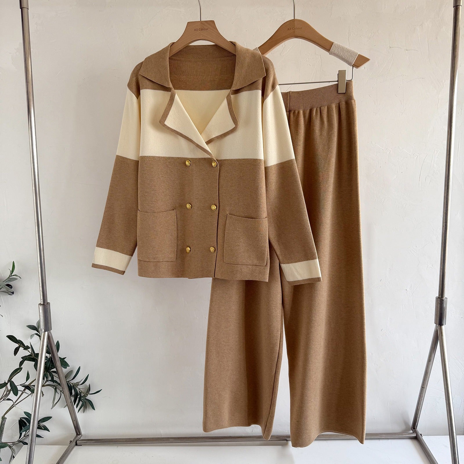 Old Money Double-Breasted Knit 2-Piece Set | Short Sleeve Blazer Cardigan & Wide Leg Pants Suit