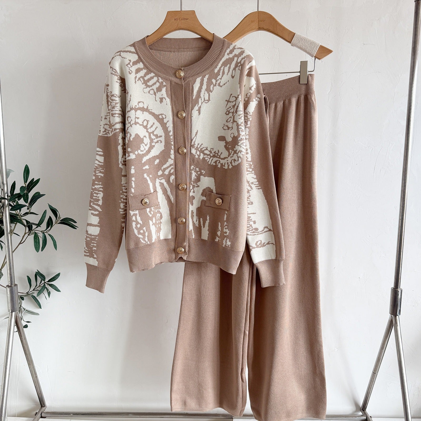 Vintage Jacquard 2-Piece Knit Set - Button-Down Cardigan & High-Waist Wide Leg Pants Lounge Set