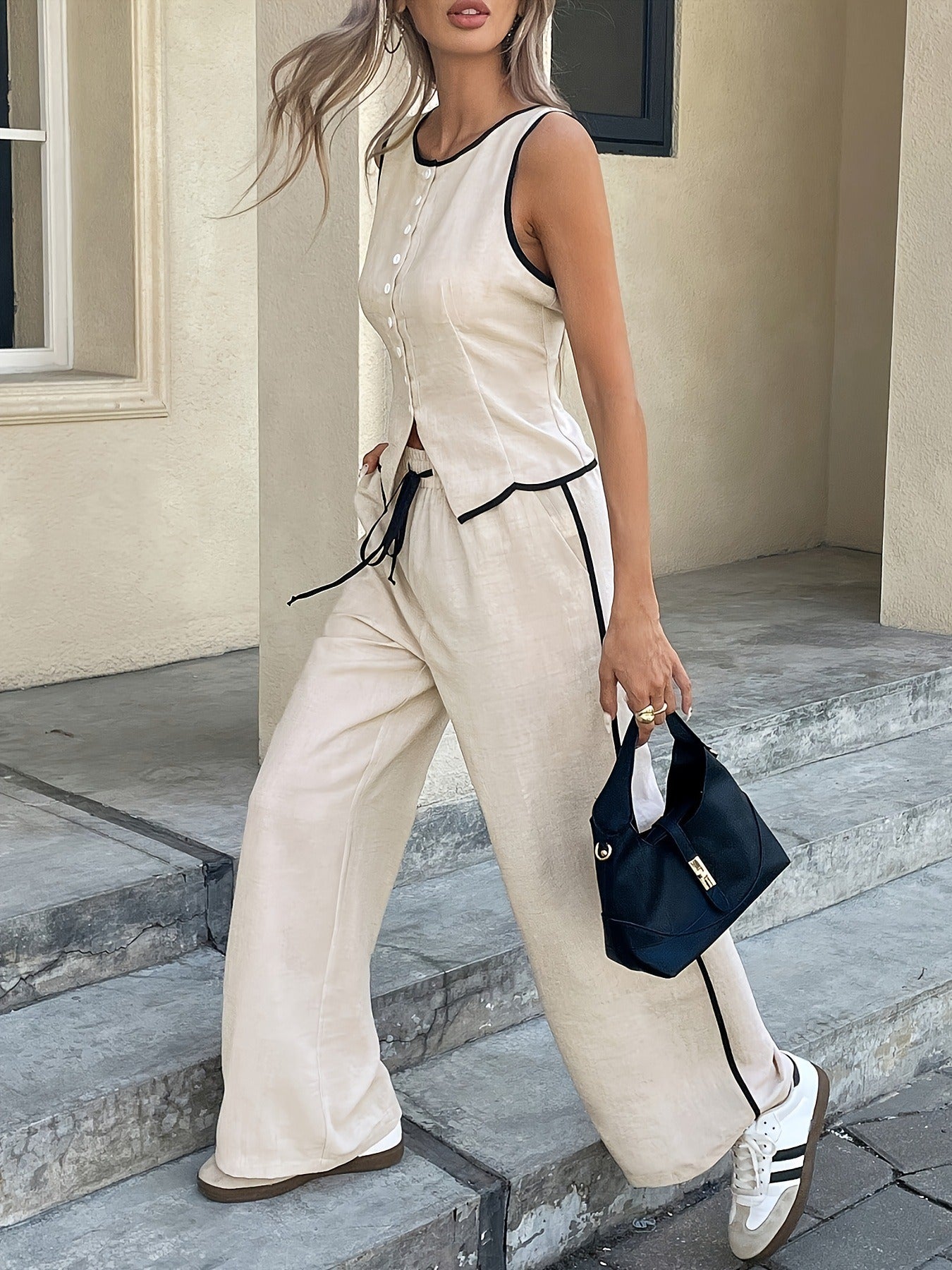 Ensemble Riviera à liseré contrastant | Gilet boutonné ajusté et pantalon large