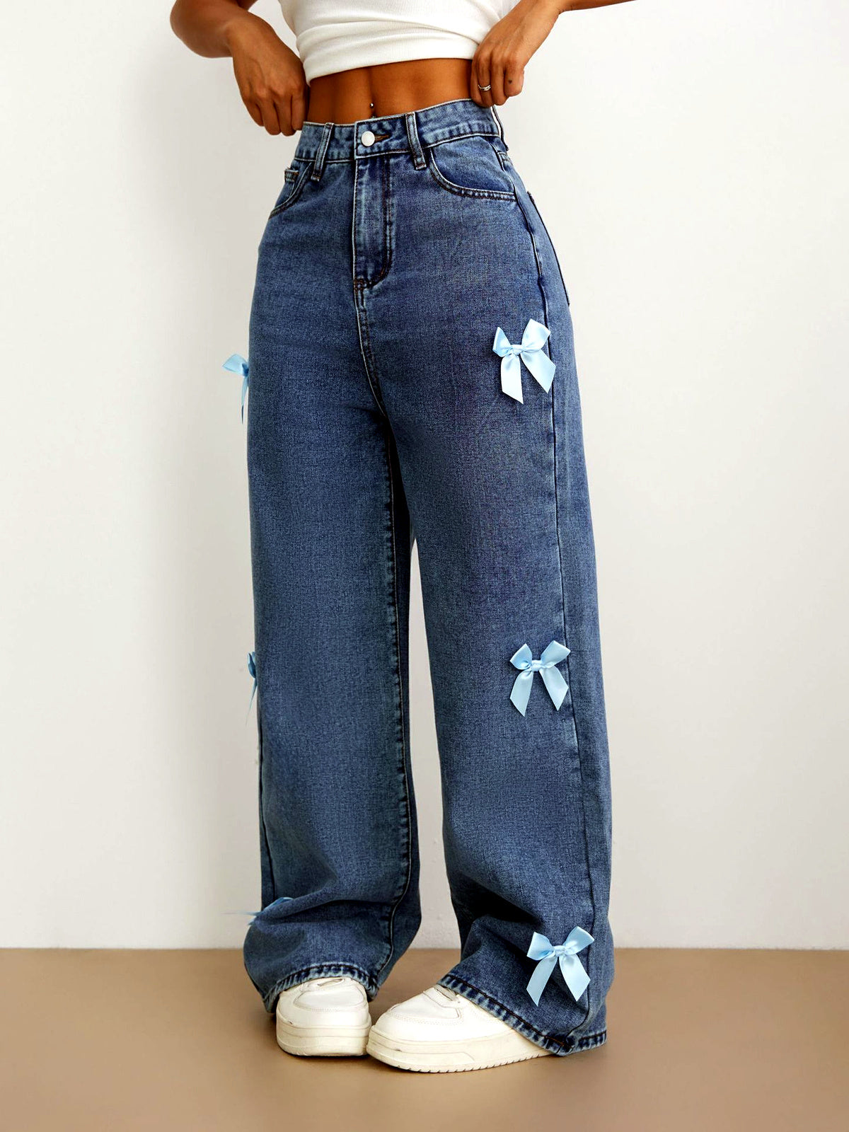Women's Washed Denim Wide-Leg Jeans in Dark Blue - product view