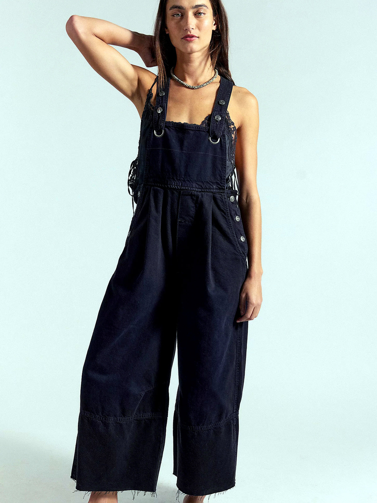 Women's Elastic Waist Drawstring Straight Leg Pants Casual Vacation Trousers in Black - product view