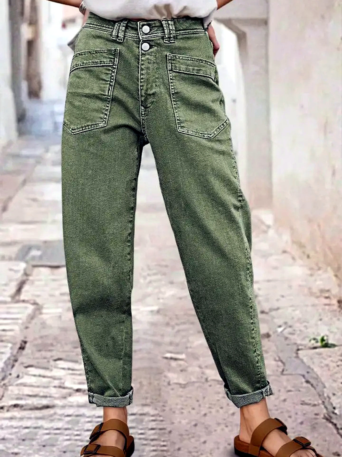 Women's Stretch Denim Mid-Rise Straight-Leg Pocket Jeans in Green - product view