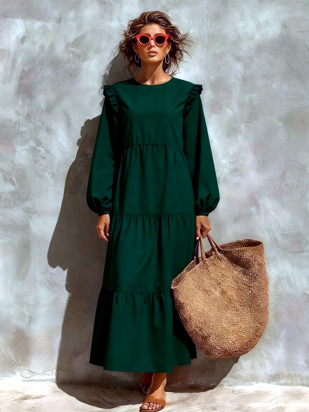 Solid-Color Crew-Neck Relaxed-Fit Long-Sleeve Dress in Green - product view