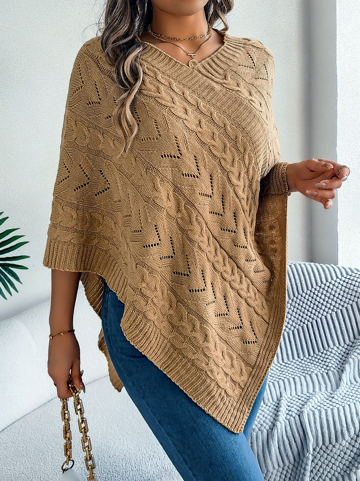 Women's Solid-Color Relaxed-Fit Streetwear Sweater in Khaki - product view