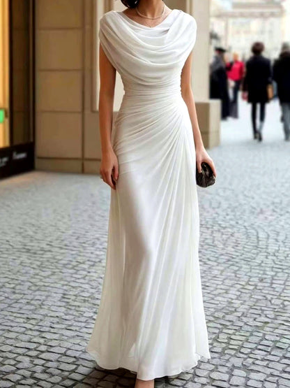 Solid-Color Off-Shoulder Pullover Relaxed-Fit Slim-Fit Ruched Scarf in White - product view