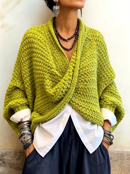 Knit Solid-Color V-Neck Pullover Relaxed-Fit Long-Sleeve Woven Sweater in Green - product view