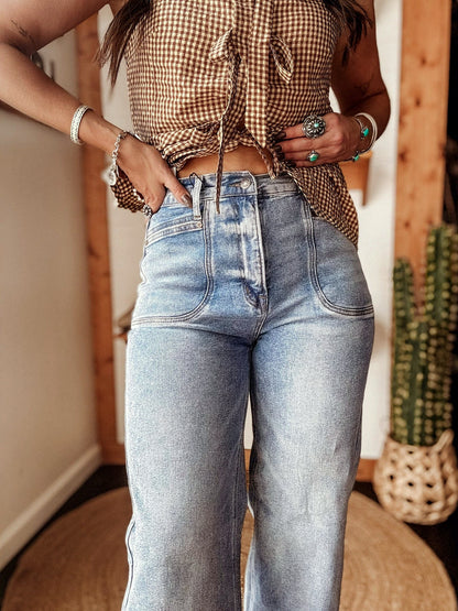 Women's Washed Straight Leg Jeans Mid Rise Loose Denim Pants - product detail view 2