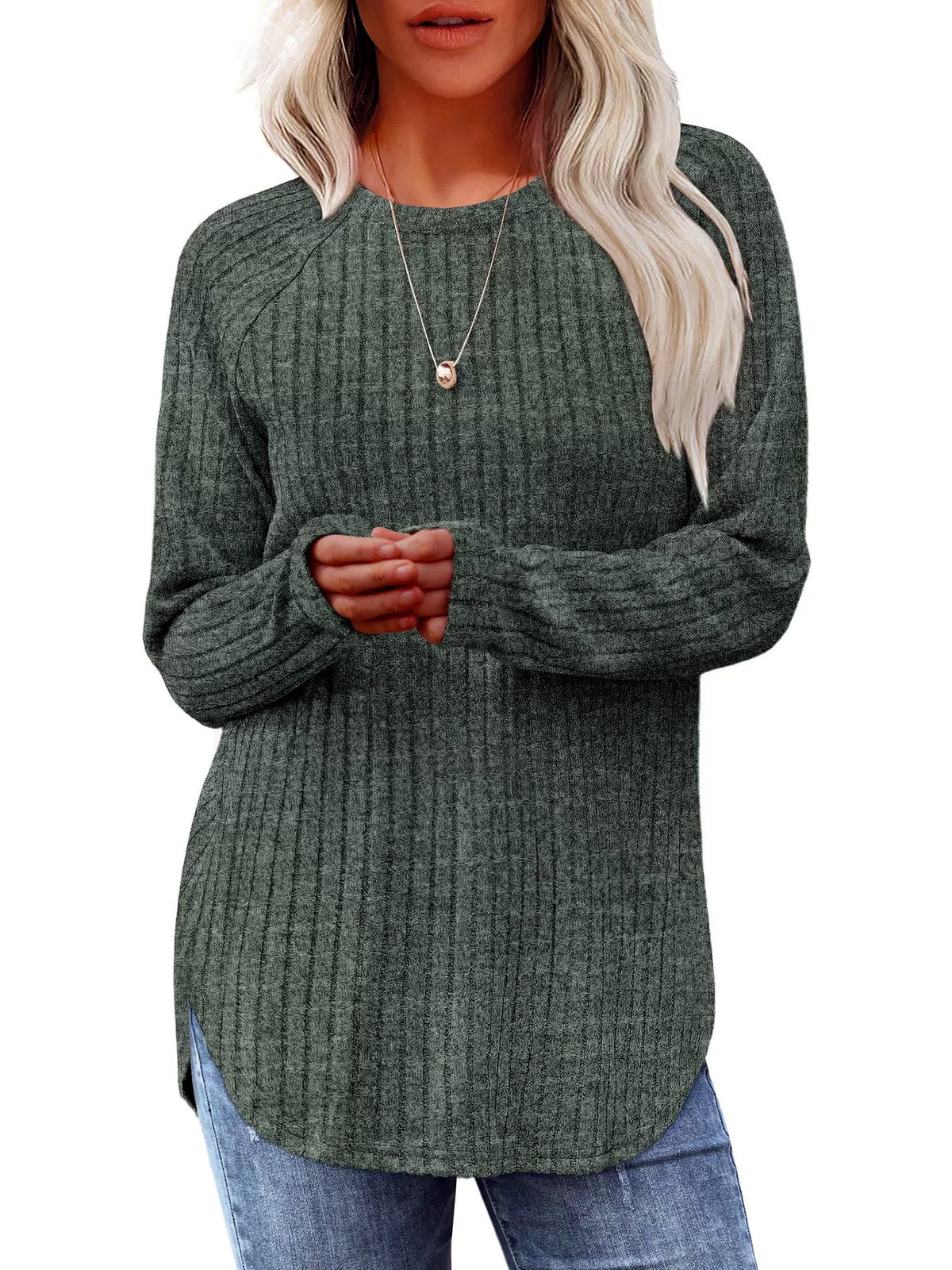 Women's Crew-Neck Relaxed-Fit Slim-Fit Long-Sleeve Top in Green - product view