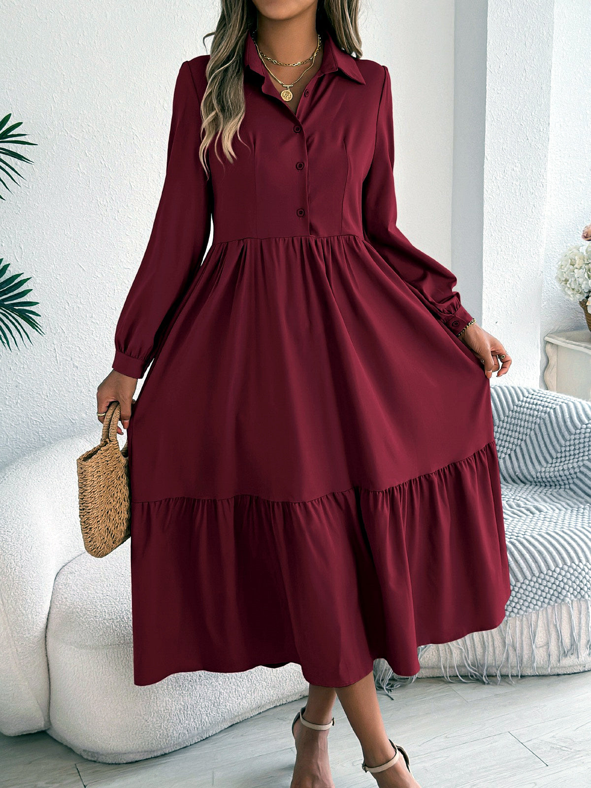Women's Solid-Color Relaxed-Fit High-Waist Point-Collar Long-Sleeve Streetwear Shirt in Burgundy - product view