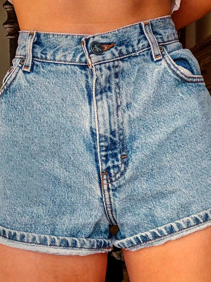 Women's Denim Printed Relaxed-Fit Mid-Rise Office Shorts - product detail view 1