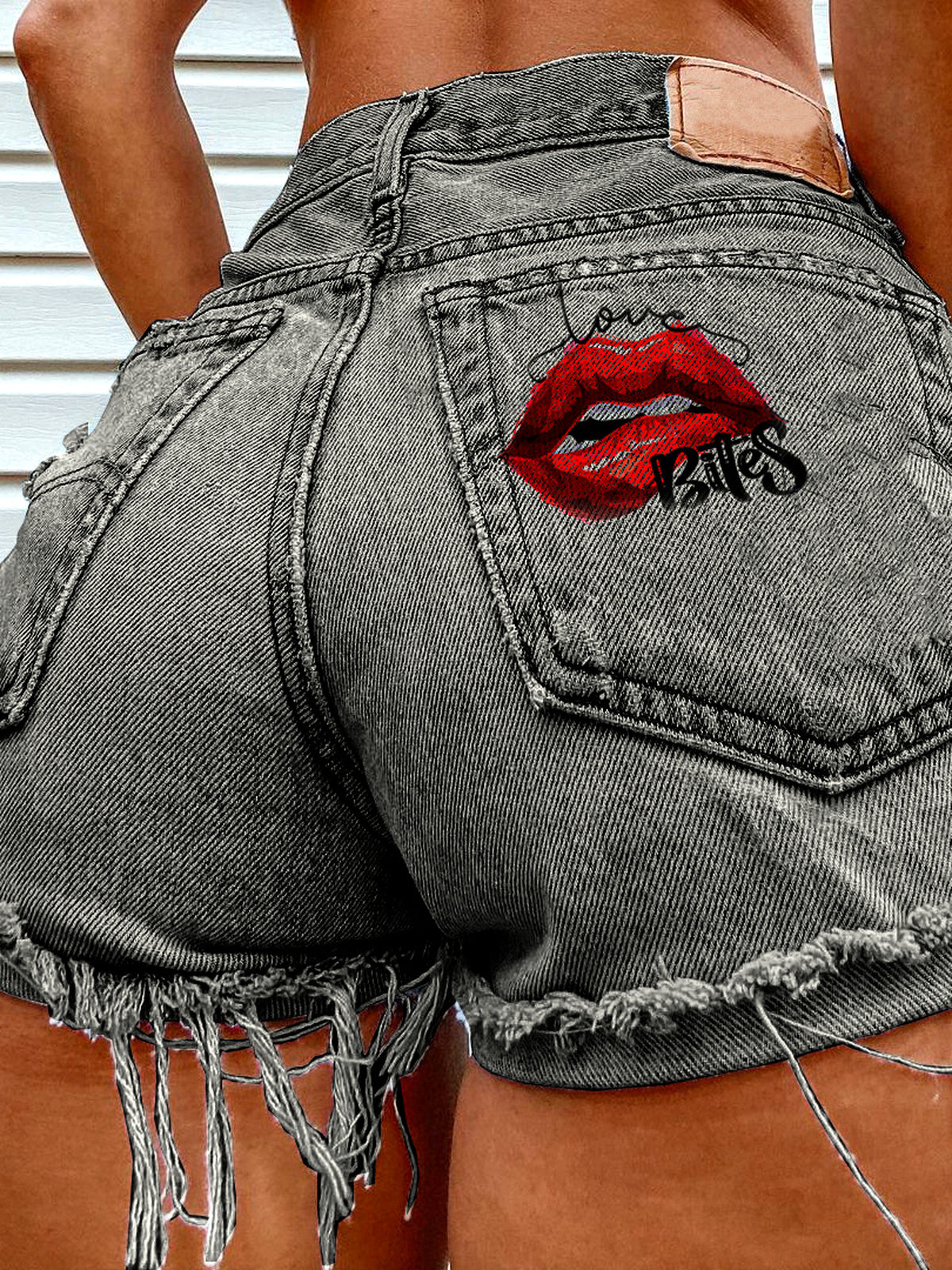 Denim Printed Relaxed-Fit Mid-Rise Straight-Leg Streetwear Shorts in Gray - product view