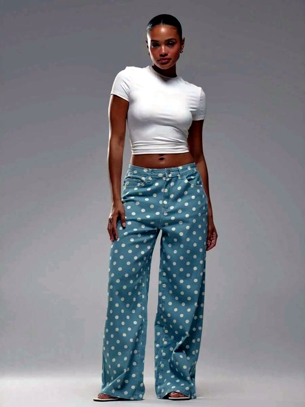 Women's Denim Polka-Dot Relaxed-Fit Mid-Rise Straight-Leg Jeans in Light Blue - product view