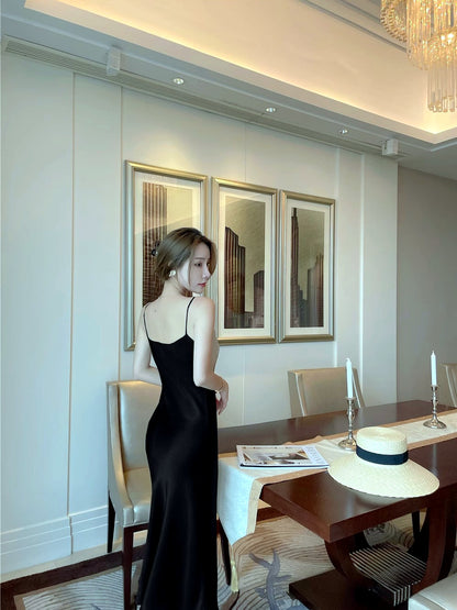 Women's Evening Solid-Color Straight-Leg Zip-Front Party Dress - product detail view 2