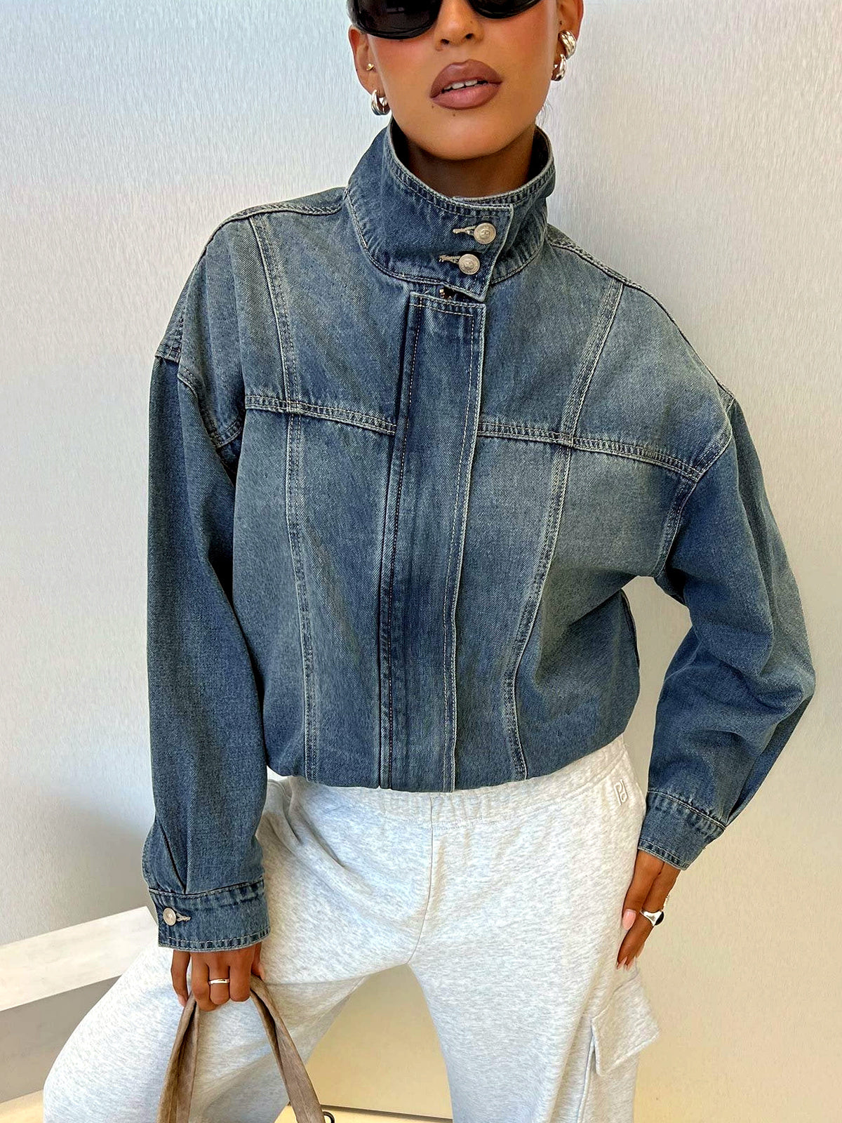 Women's Washed Denim Relaxed-Fit Stand-Collar Long-Sleeve Vintage-Inspired Jacket - product detail view 4