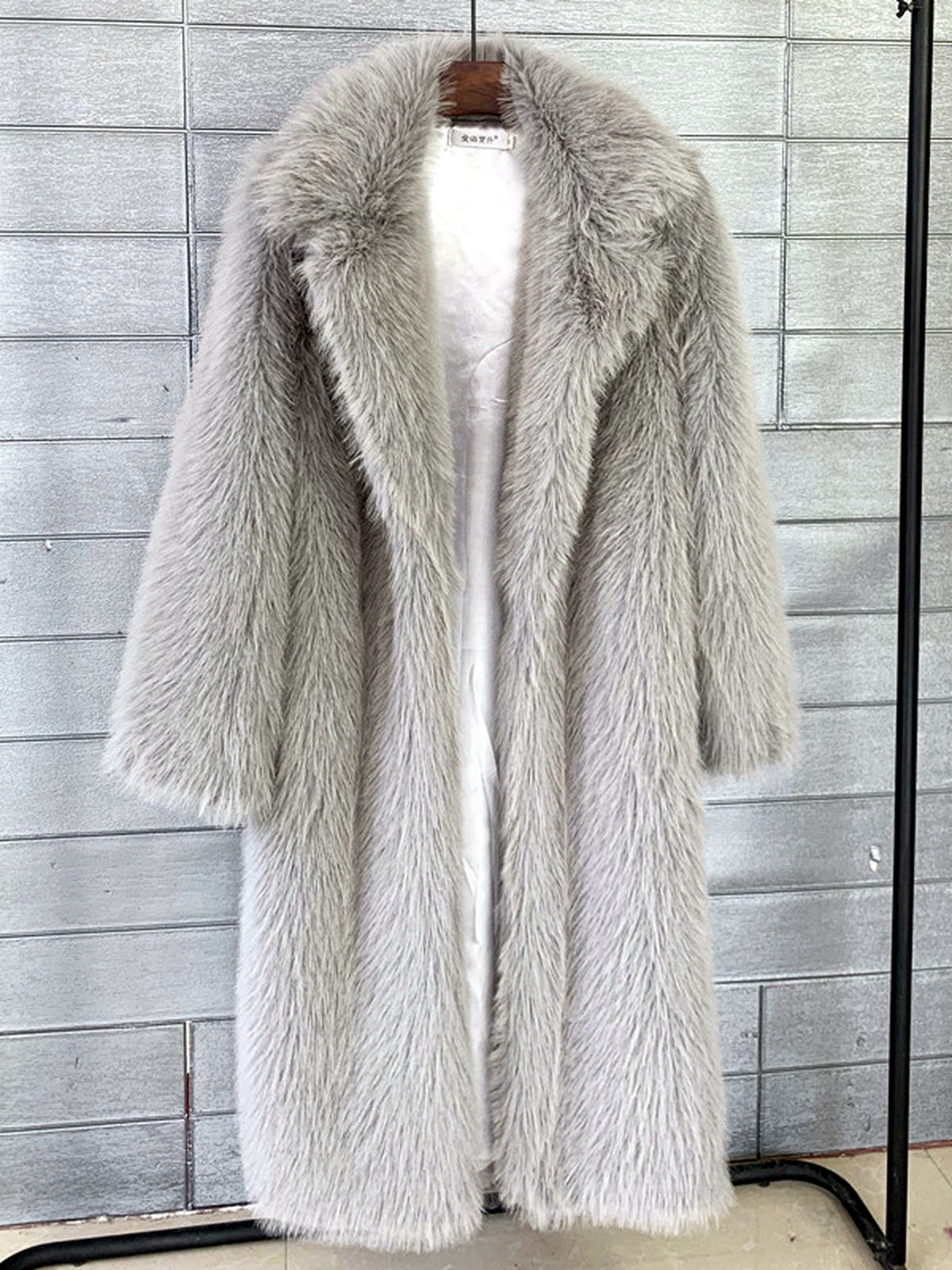Women's Faux-Fur Notched-Lapel Long-Sleeve Longline Coat in Gray - product view