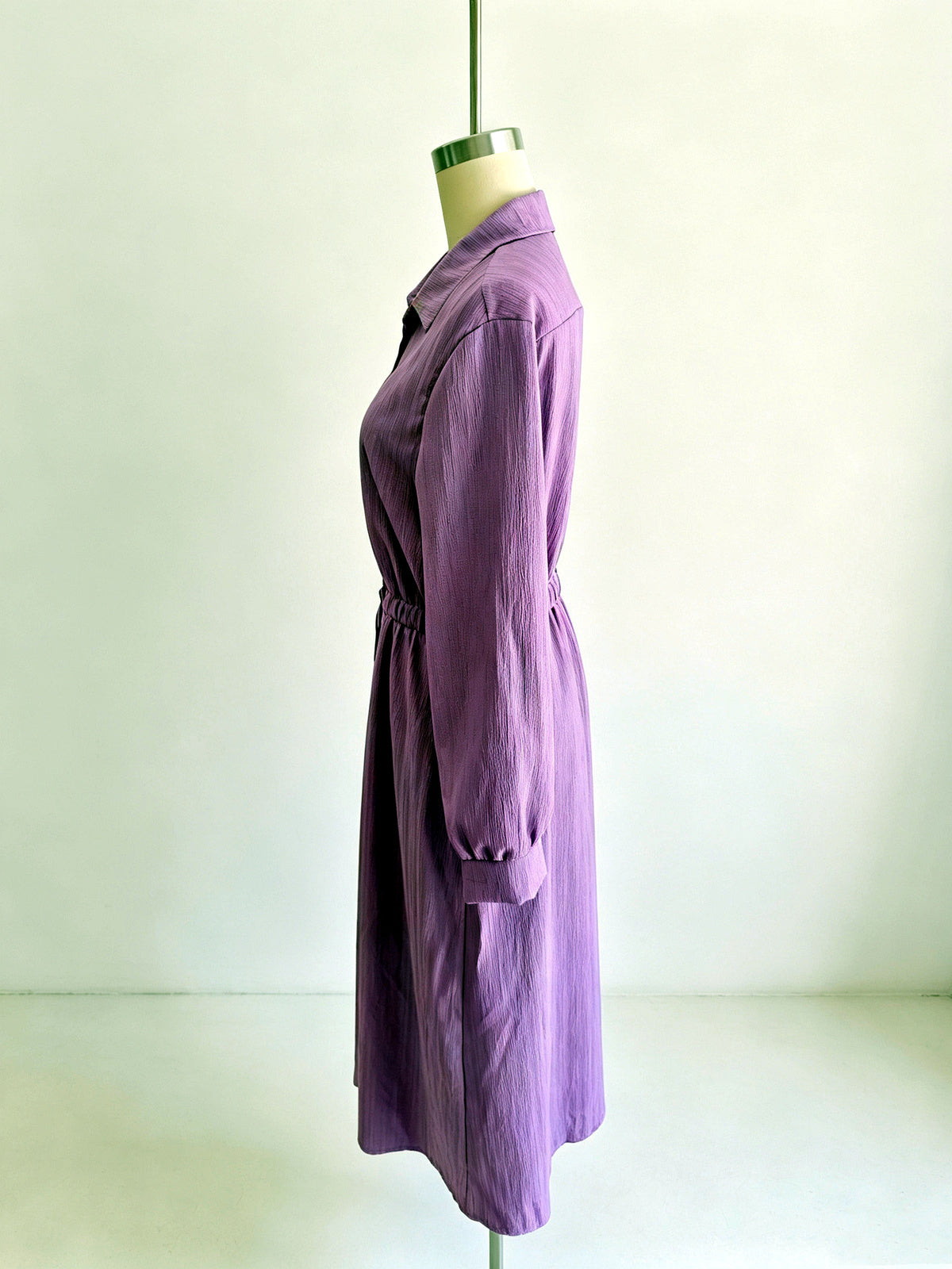 Women's Solid-Color Relaxed-Fit Slim-Fit Point-Collar Long-Sleeve Vacation Dress in 2 - product view