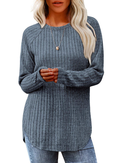 Women's Crew-Neck Relaxed-Fit Slim-Fit Long-Sleeve Top in Blue - product view