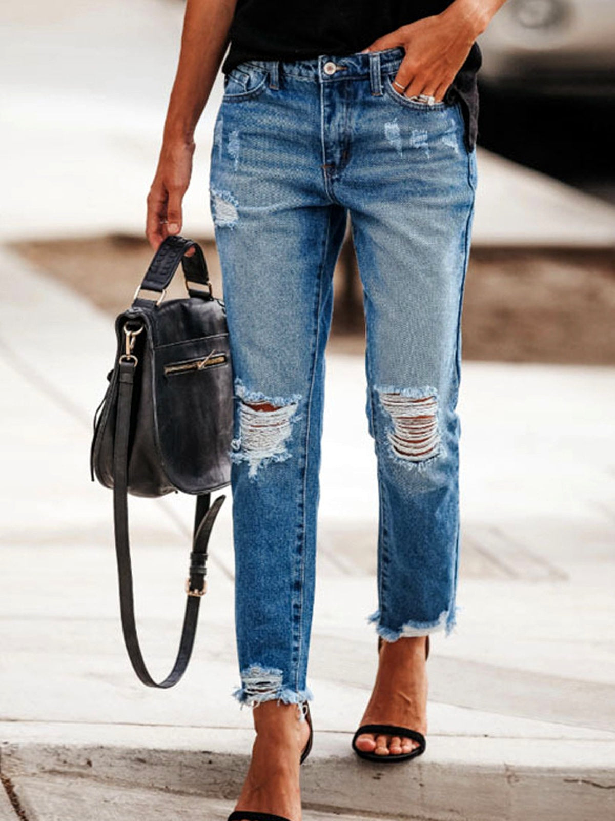 Women's Light Wash Ripped Straight Leg Jeans, Mid Waist Distressed Denim Pants for Casual Streetwear