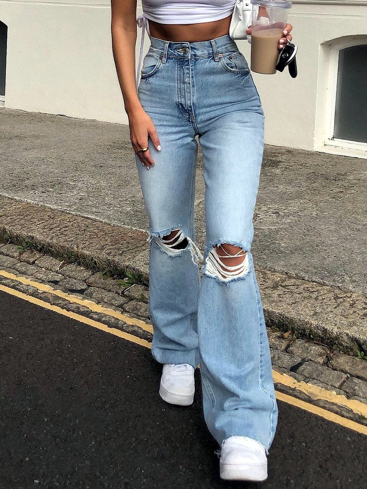 Women's Ripped Wide Leg Flare Jeans, Washed Distressed Denim Pants with Relaxed Streetwear Fit