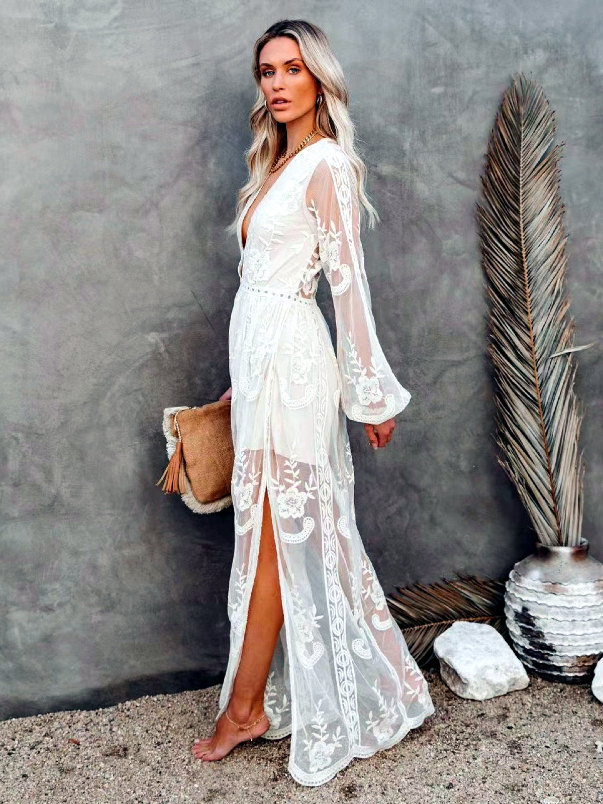 Women's Solid-Color V-Neck Lace-Trim Zip-Front Long-Sleeve Dress - product detail view 5