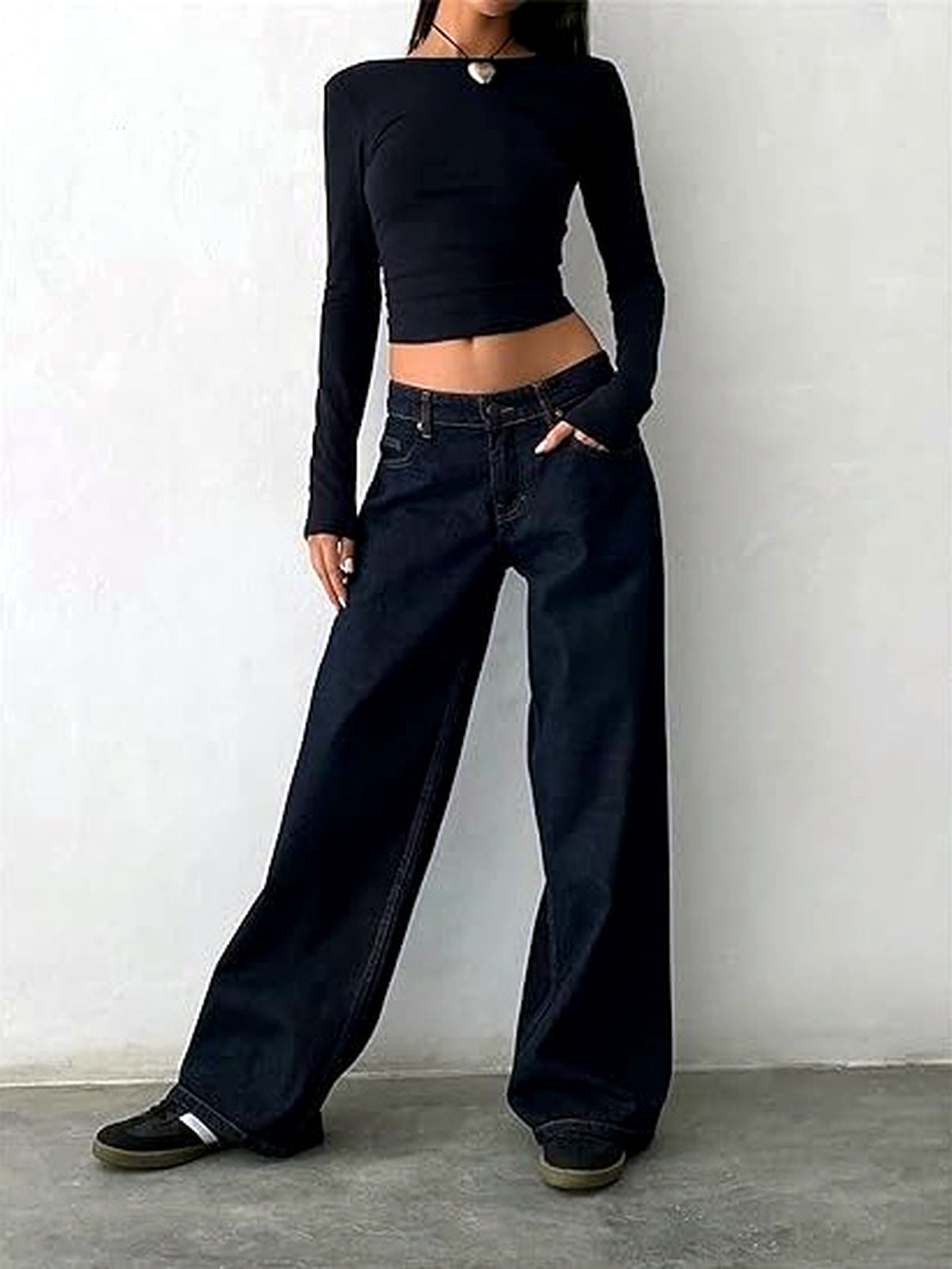 Women's Washed Denim Wide-Leg Vintage-Inspired Distressed Straight-Leg Jeans in Navy - product view