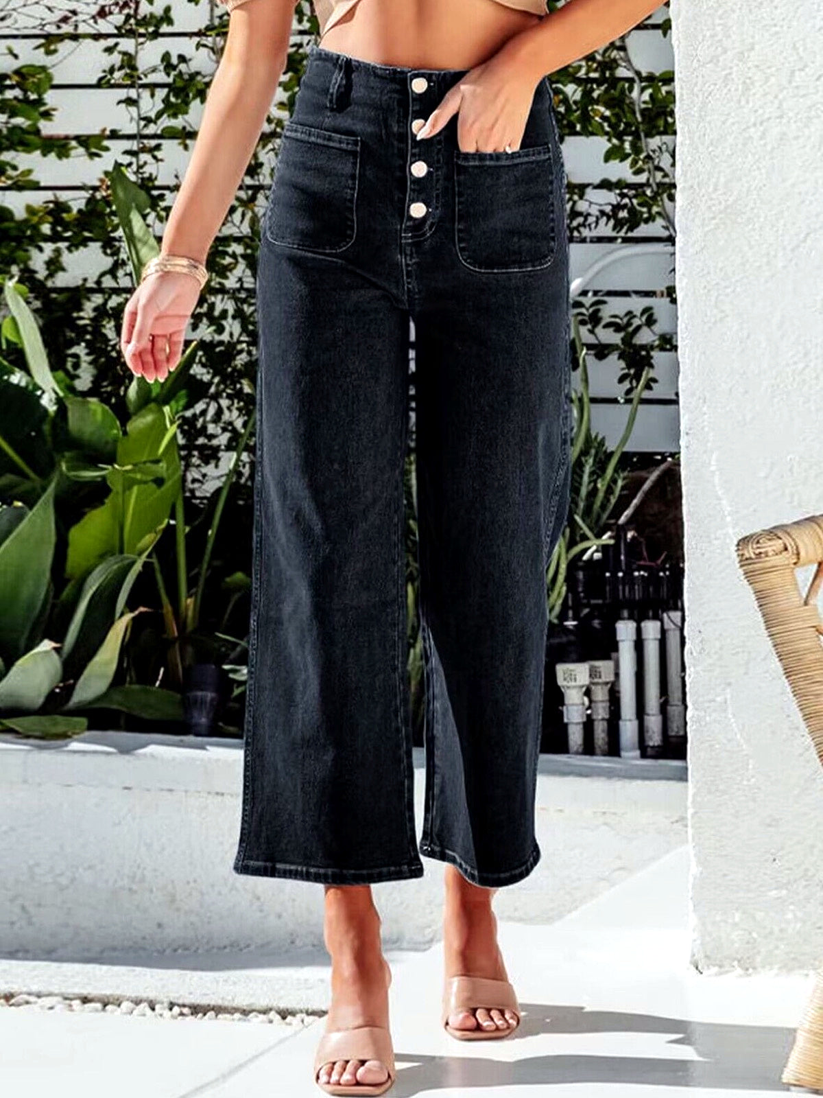 Women's Denim High-Waist Wide-Leg Jeans - product detail view 4