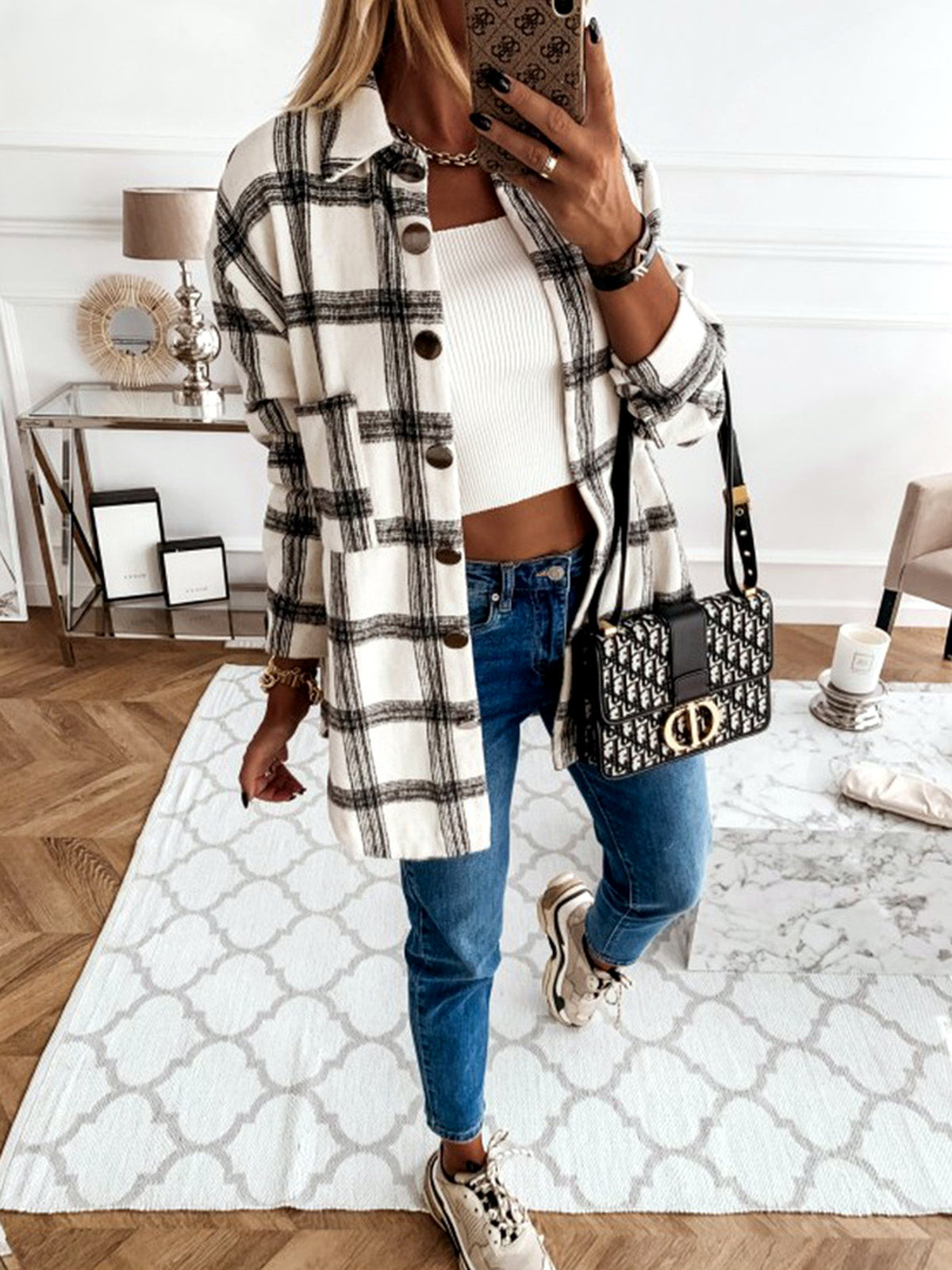 Women's Plaid Point-Collar Patchwork Relaxed-Fit Long-Sleeve Woven-Panel Cardigan - product detail view 6
