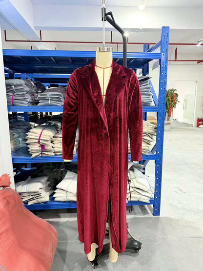 Women's Velvet Knit Solid-Color Point-Collar Relaxed-Fit Long-Sleeve Cardigan - product detail view 3
